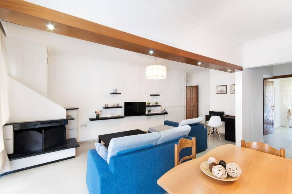 Seafront 2 Bedrooms Apartment Néa Iráklia Exterior foto